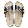 Madrid Big Buckle Pearl Natural Leather Patent